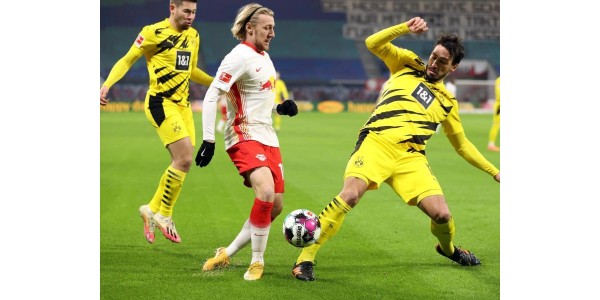Borussia Dortmund besiegte Rasen Ballsport Leipzig e. V. Das Vertrauen zurückgewonnen